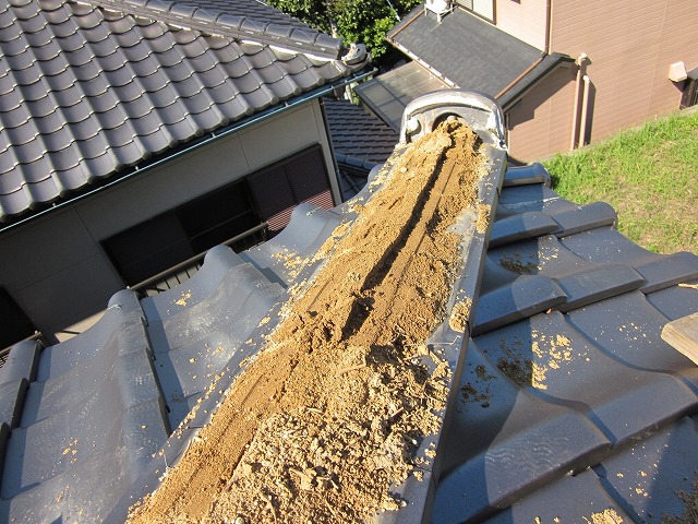 棟瓦の積み直し工事もおまかせ